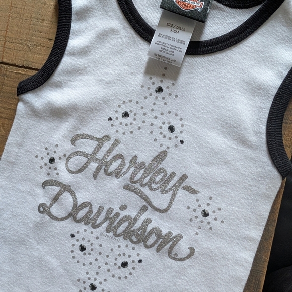 Harley-Davidson Baby Gift Set - Picture 2 of 7